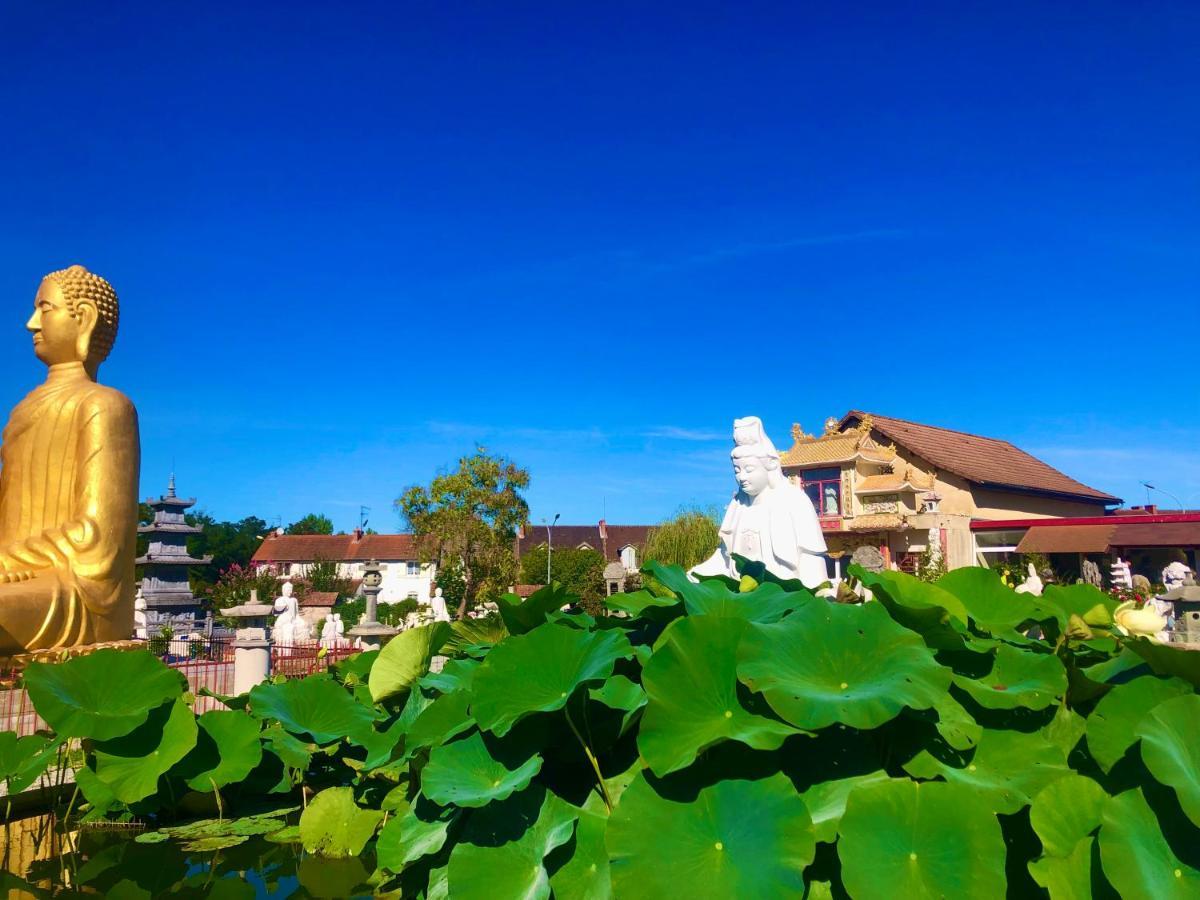 Maison Indépendante Hébergement de vacances Noyant-d'Allier